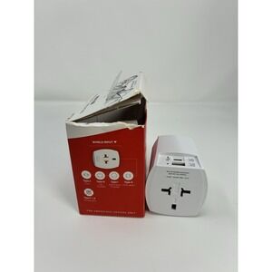 SKROSS MUV USB‎ World Travel Adapter - Global Wall Plug - USB-C & USB-A - White